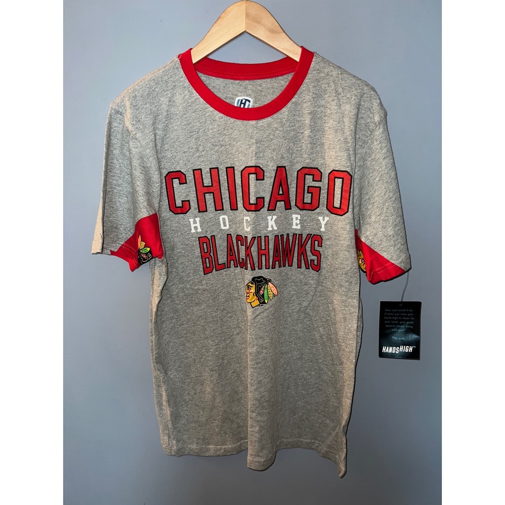Hands High Chicago Blackhawks NHL T-Shirt Mens Large Ringer New With Tags